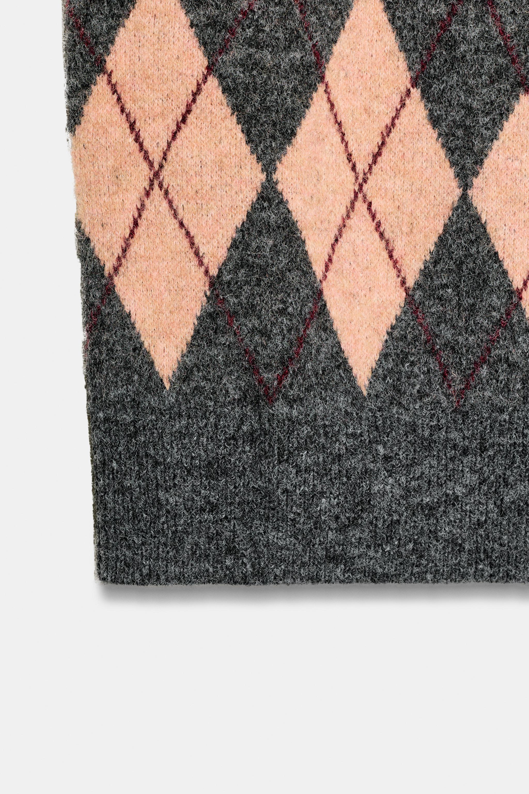 GILET EN MAILLE À LOSANGES